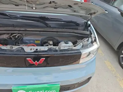 Wuling MINIEV