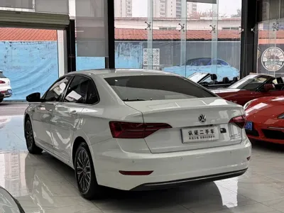 Volkswagen Sagitar
