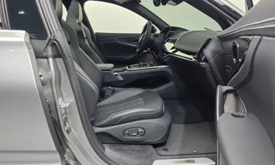 Astonmartin DBX
