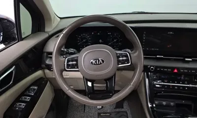 Kia Canival