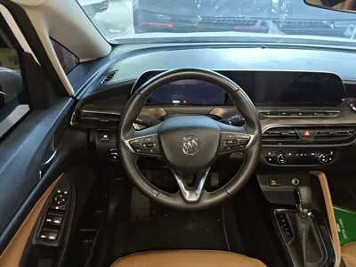 Buick GL6