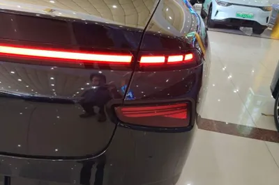 Xpeng P7