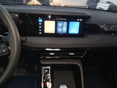 Roewe i5