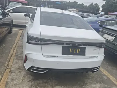Chery Arrizo 8