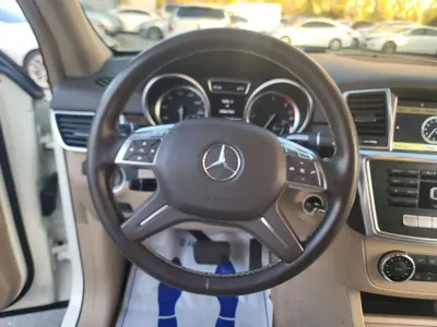 Mercedes-Benz M-Class