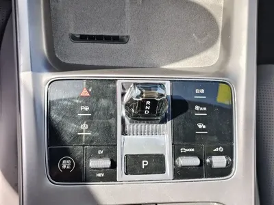 BYD Seal 07 DM-i