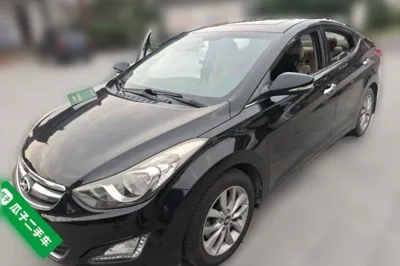 Hyundai Elantra (5th Generation