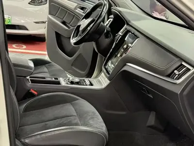 Roewe RX5 New Energy