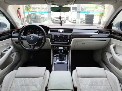 Volkswagen Phideon