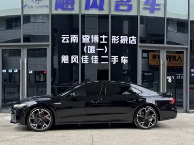 Audi A7L