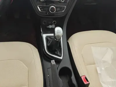 Changan V7
