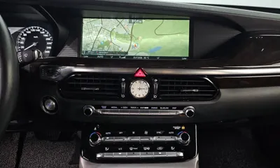 Genesis EQ900
