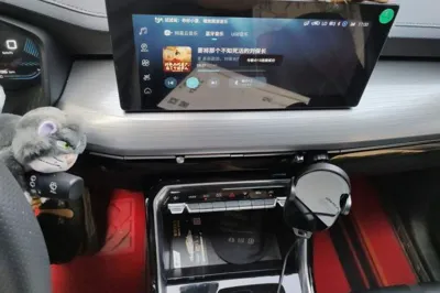 Wuling Asta