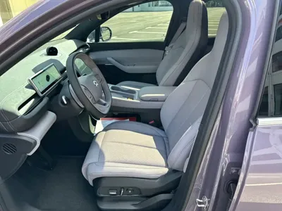 Nio EC6