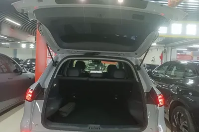 Geely Galaxy E5