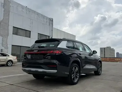 Audi Q6