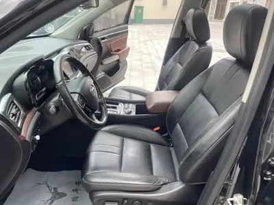 GAC Motor Trumpchi GS8