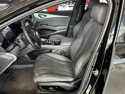BYD Seal 07 DM-i
