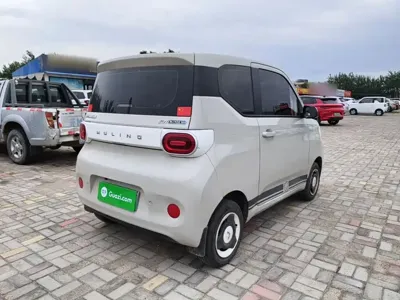Wuling MINIEV