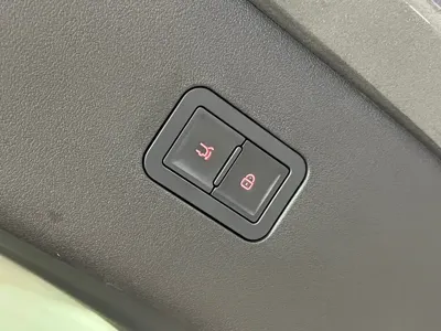 BYD 唐L