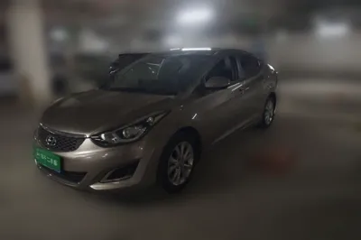 Hyundai Elantra (5th Generation