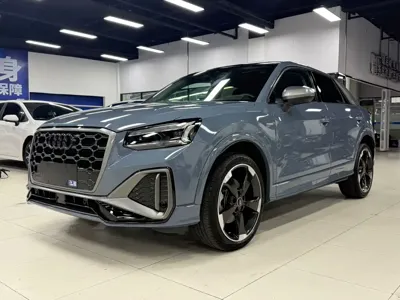 Audi Q2L
