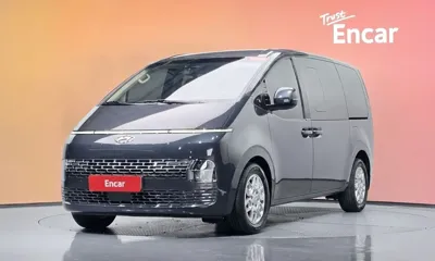 Hyundai Staria