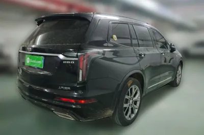 Cadillac XT6