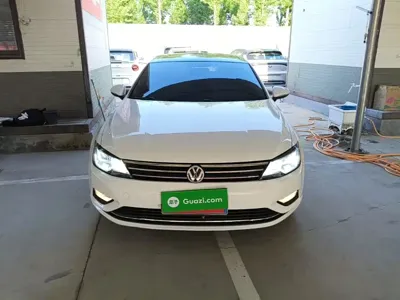 Volkswagen Lamando