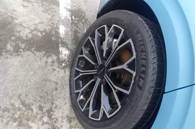 Zeekr 007GT