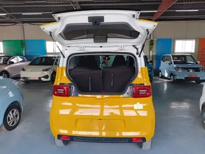 Wuling MINIEV