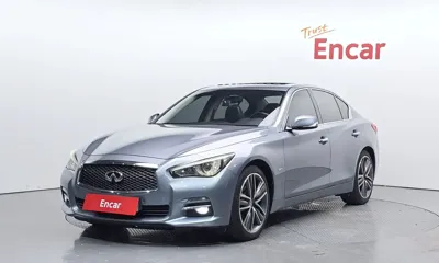 Infiniti Q50