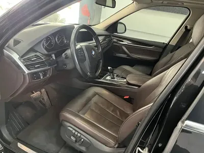 BMW X5 (Import)