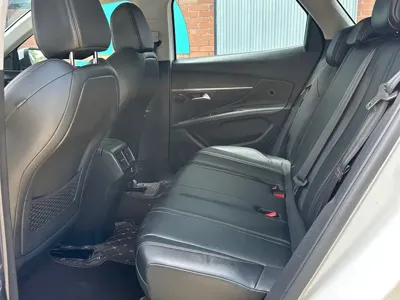 Peugeot 4008