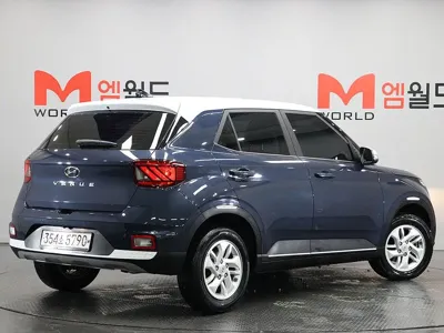 Hyundai Venue
