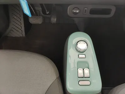 CHANGAN NEVO Lumin