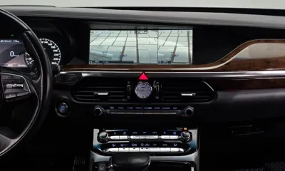 Genesis EQ900