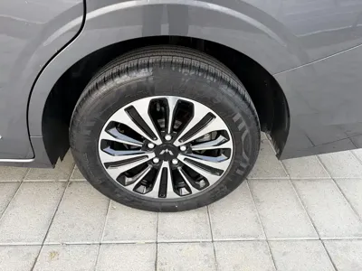 Wuling Jiachen