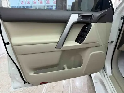 Toyota Prado (Import)