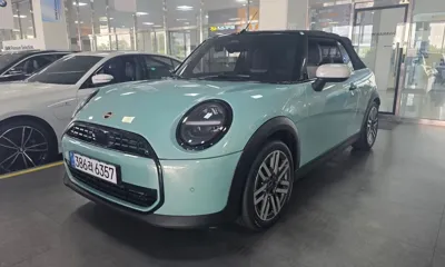 MINI Cooper Convertible
