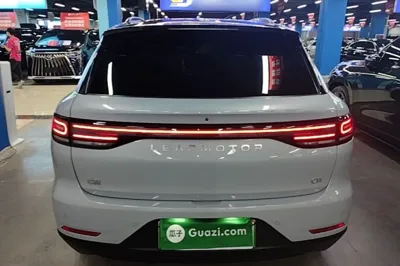 Leapmotor C11