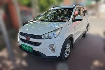 Wuling Hongguang S3