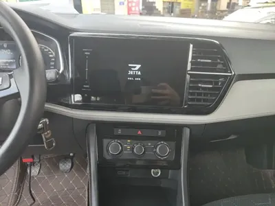 Jetta VS5