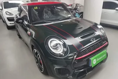 MINI JCW