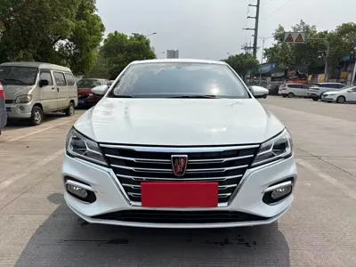 Roewe i5