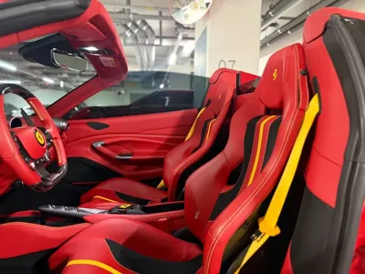 Ferrari F8