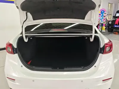 Mazda 3 Axela