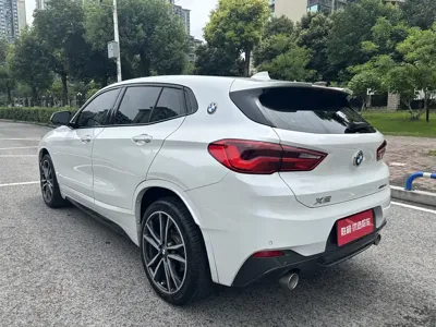 BMW X2