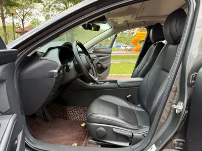 Mazda 3 Axela