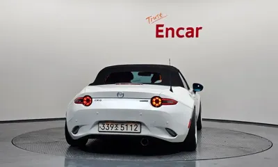 Mazda MX-5 Miata